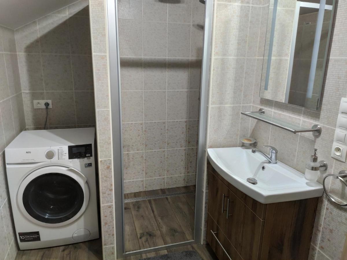 Apartman Vysoké nad Jizerou Exteriör bild